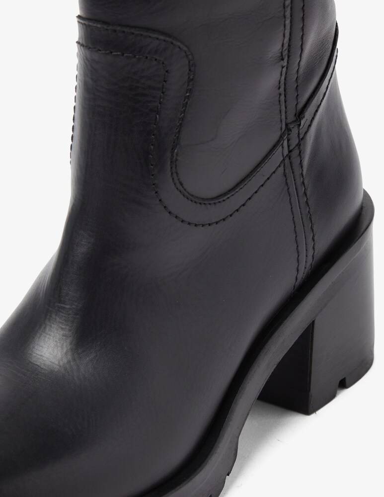 Strategia by Elena Iachi Stivali in pelle Life Sconto