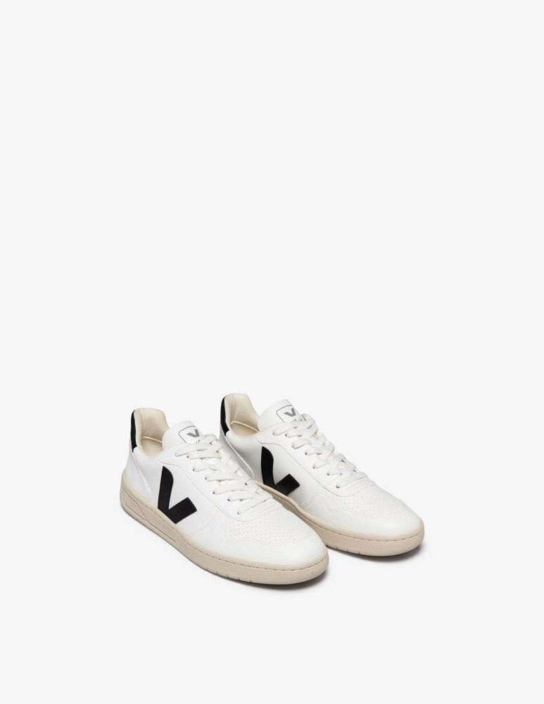 Veja Sneakers in pelle V-1o Italy