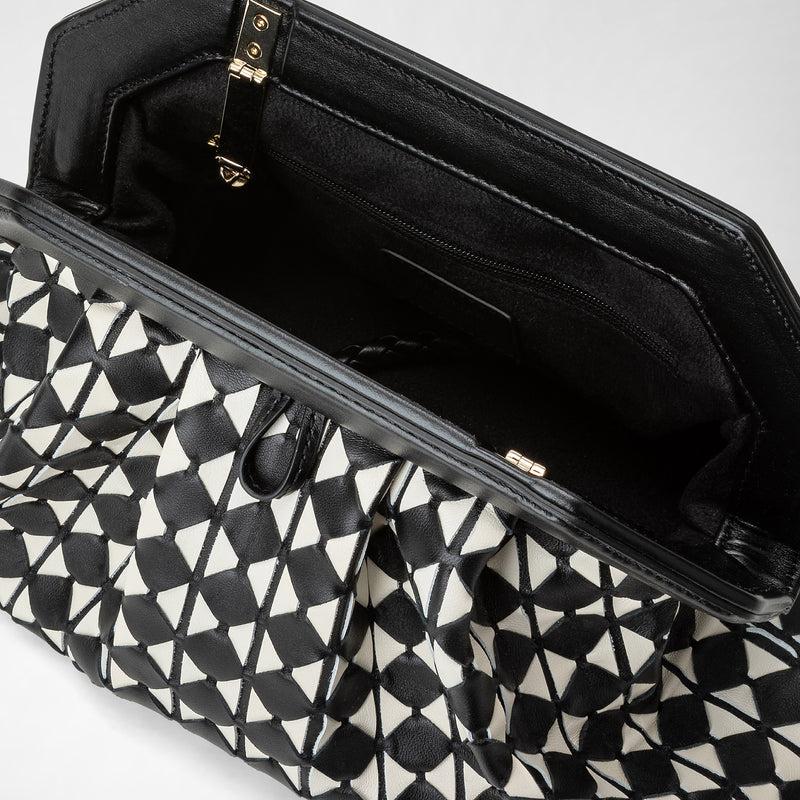 Serapian Clutch secret in mosaico nero-panna Pezzi Unici