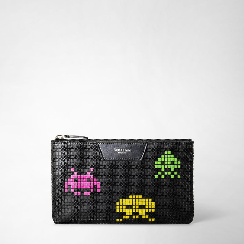 Serapian Pouch con zip in stepan nero space invaders Ultimi due giorni