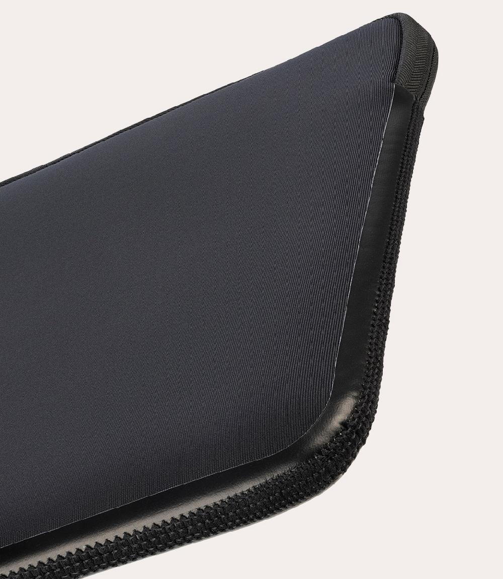 Tucano Second Skin per MacBook Pro 14" e laptop 13" Offerta per la Festa della Mamma