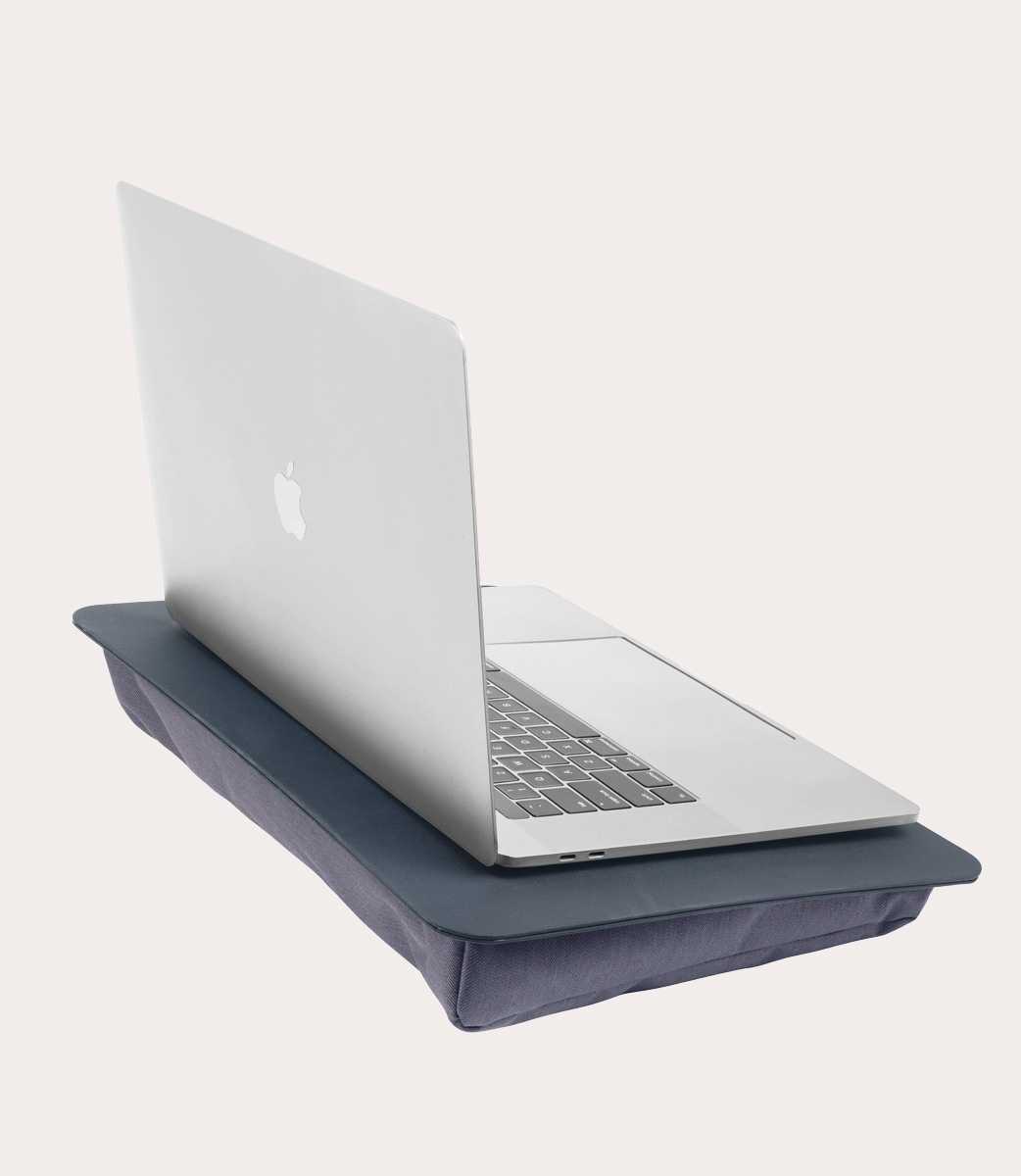 Tucano Cuscino per laptop con base antiscivolo misura small Presa