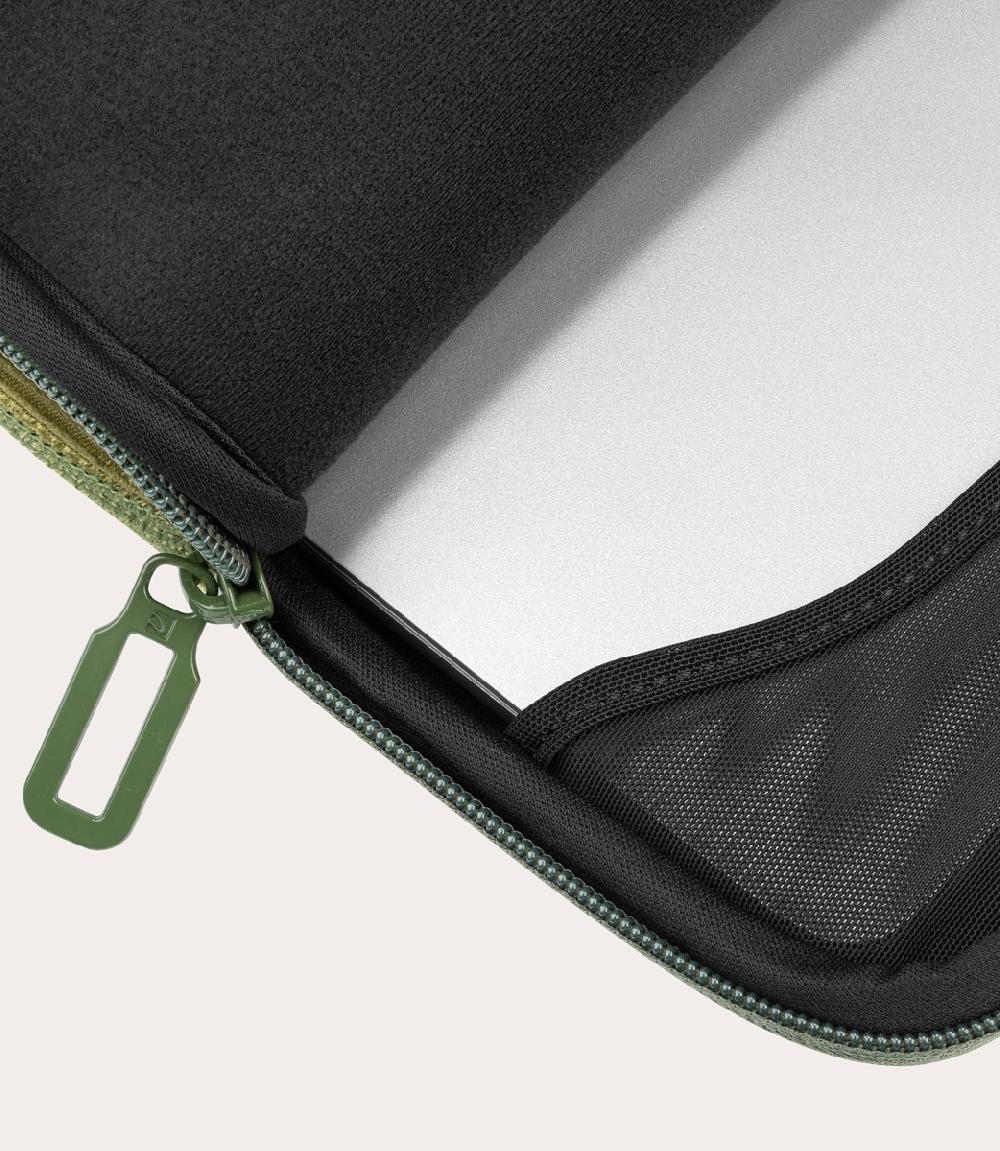Tucano Second skin per MacBook Pro 16" e laptop 15.6" Novità