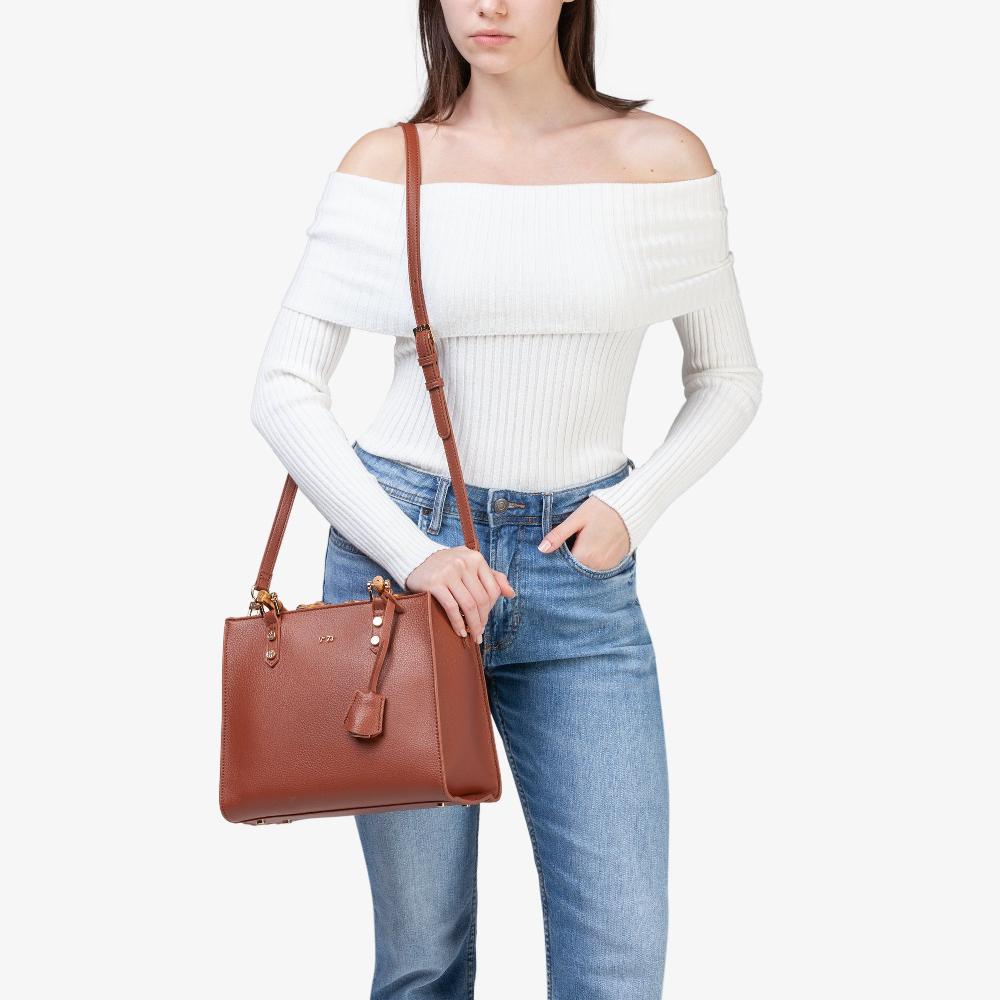 V73 Shopping NEFERTITI Convenienza