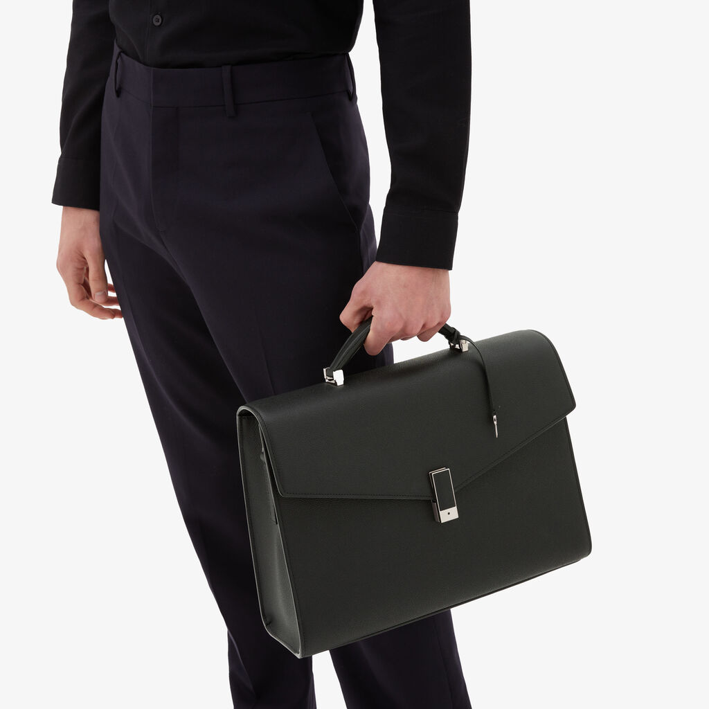 Valextra Valigetta da Uomo in Pelle Nera di Lusso | Valextra Iside Moda