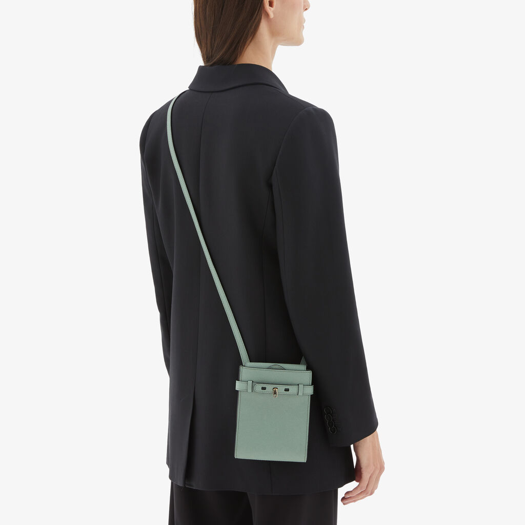 Valextra Borsa a Tracolla Brera B-Tracollina Slim Micro | Pelle di vitello Millepunte | Verde Eucalipto | Valextra Qualità