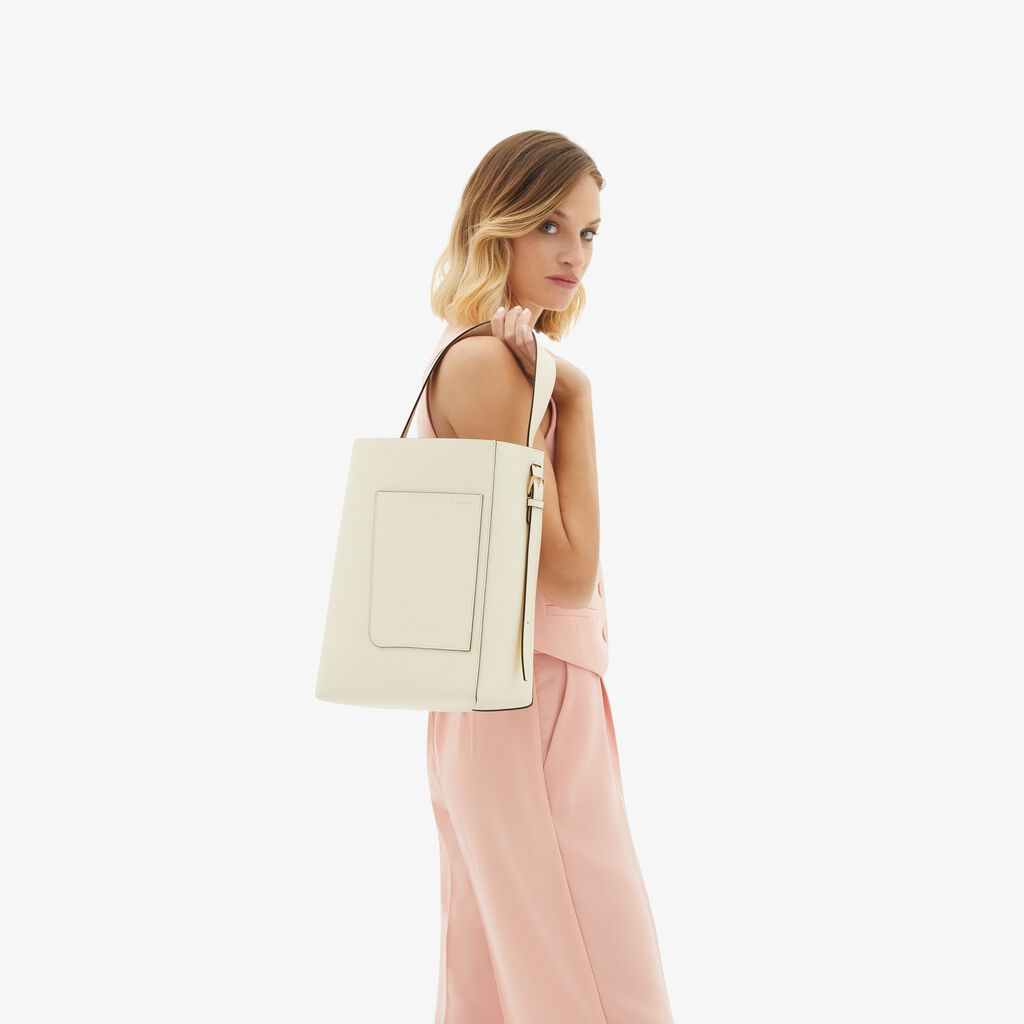 Valextra Borsa a secchiello da Donna Media in Pelle Bianca | Valextra Soft Prezzo Ridotto