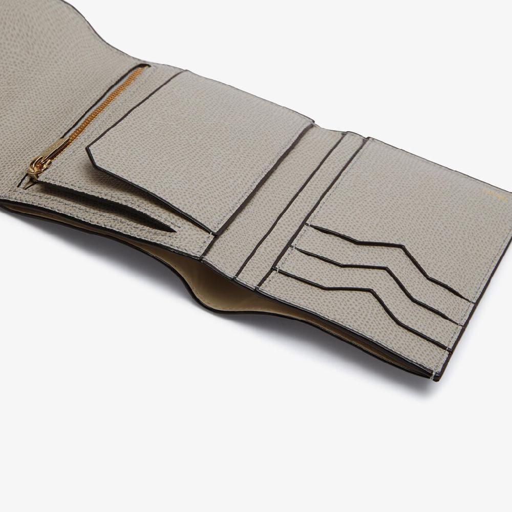 Valextra Portafoglio Iside Trifold | Pelle di vitello Millepunte | Grigio Cenere | Valextra Saldi