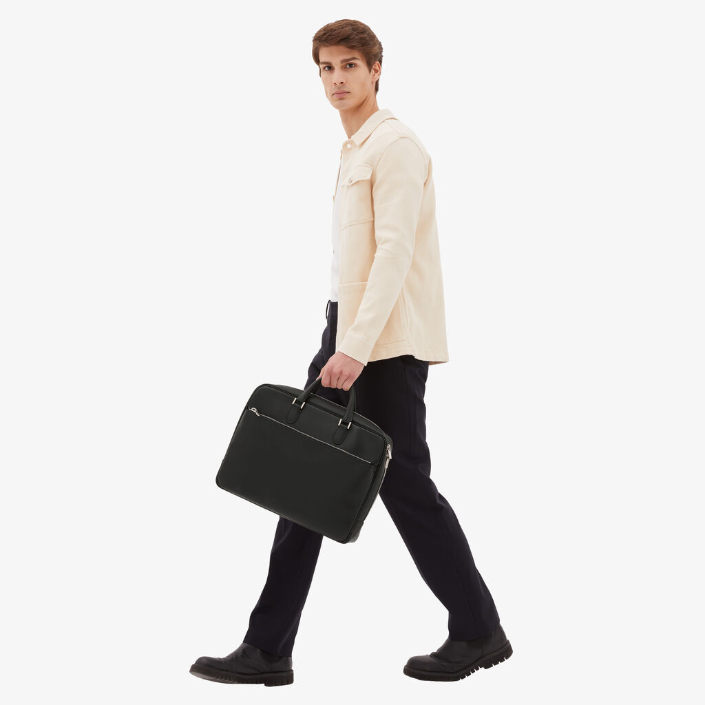Valextra Borsa business Media in Pelle Nera | Valextra Avietta Promozione