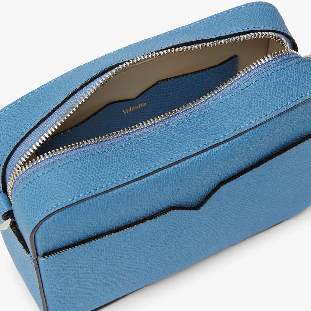 Valextra Borsa a tracolla Uomo di Lusso in Pelle Azzurra | Valextra V-Line Shopping Online