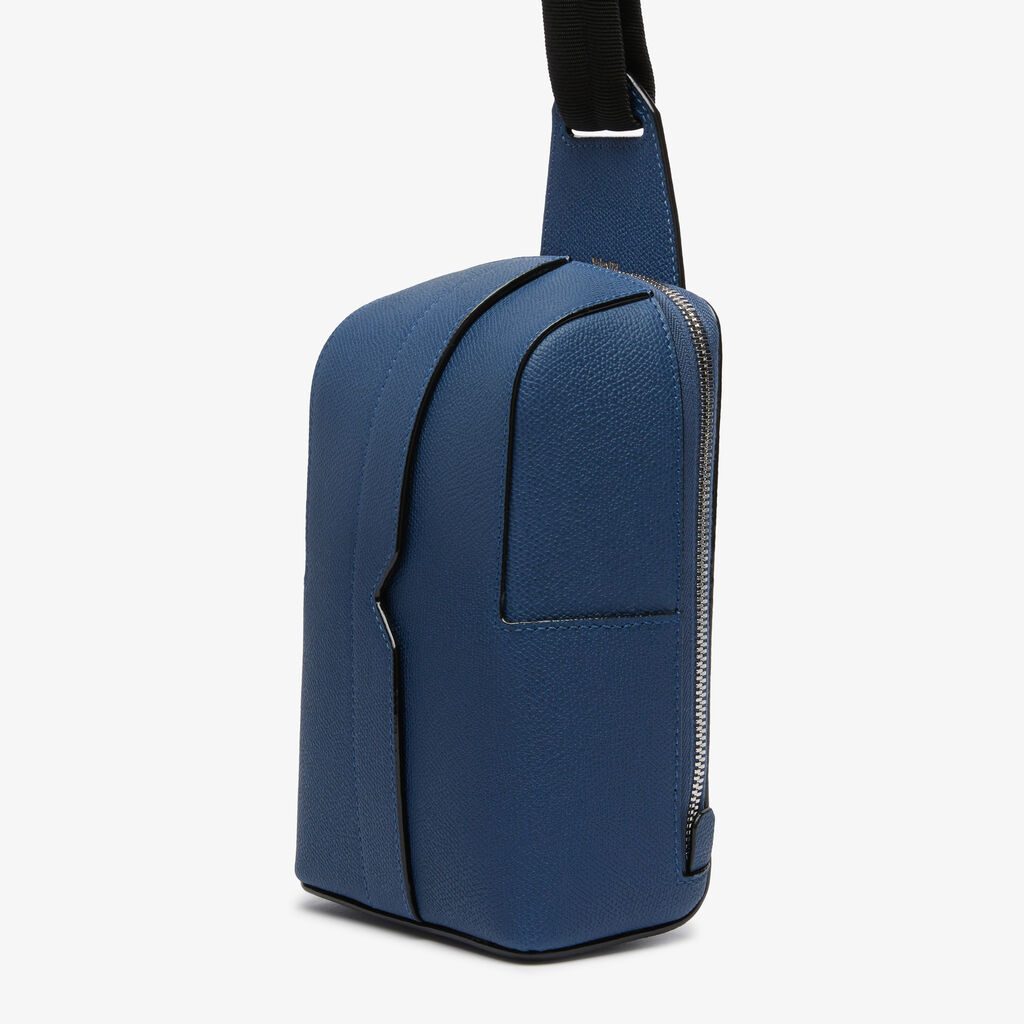 Valextra Zaino monospalla Uomo in Pelle Blu Zaffiro | Valextra V-Line Affare Del Giorno