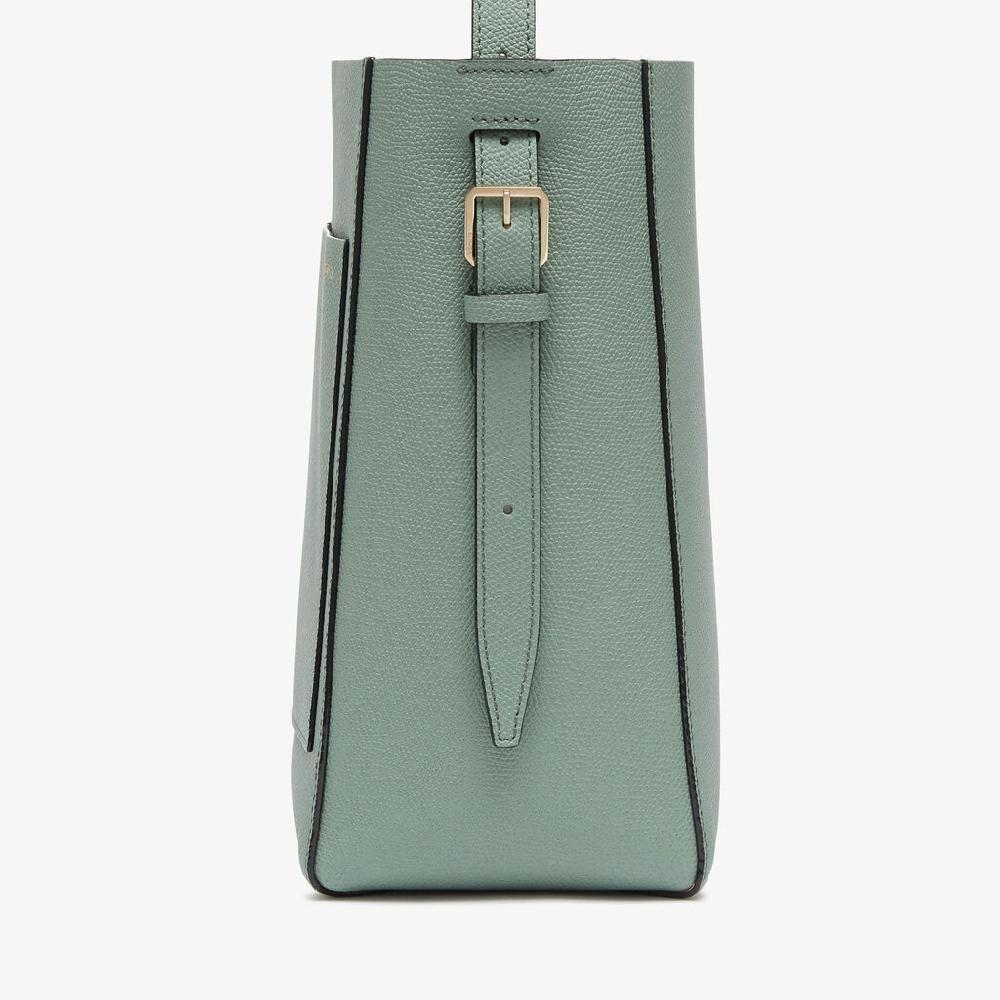 Valextra Borsa a Secchiello Soft Mini | Pelle di vitello Millepunte | Verde Eucalipto | Valextra Italia
