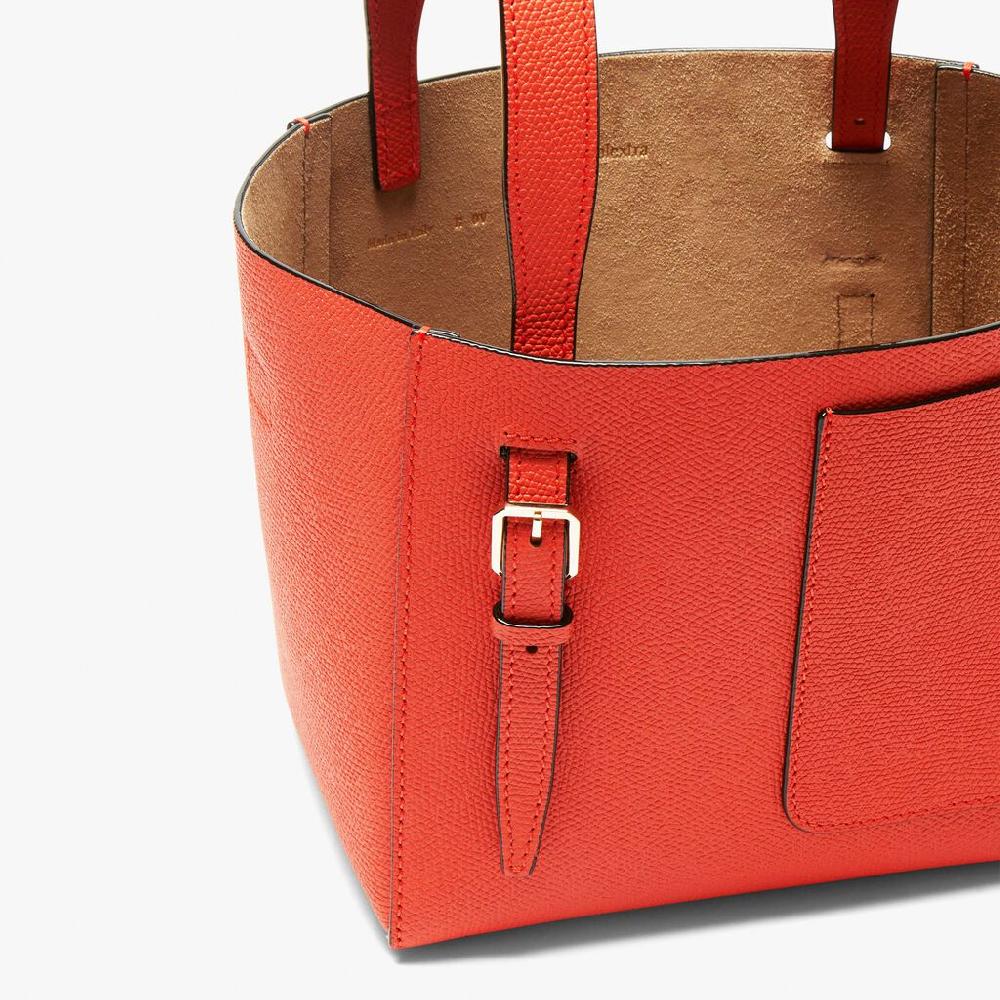 Valextra Borsa a secchiello in Pelle Rossa Papavero | Valextra Soft Spedizione Gratuita