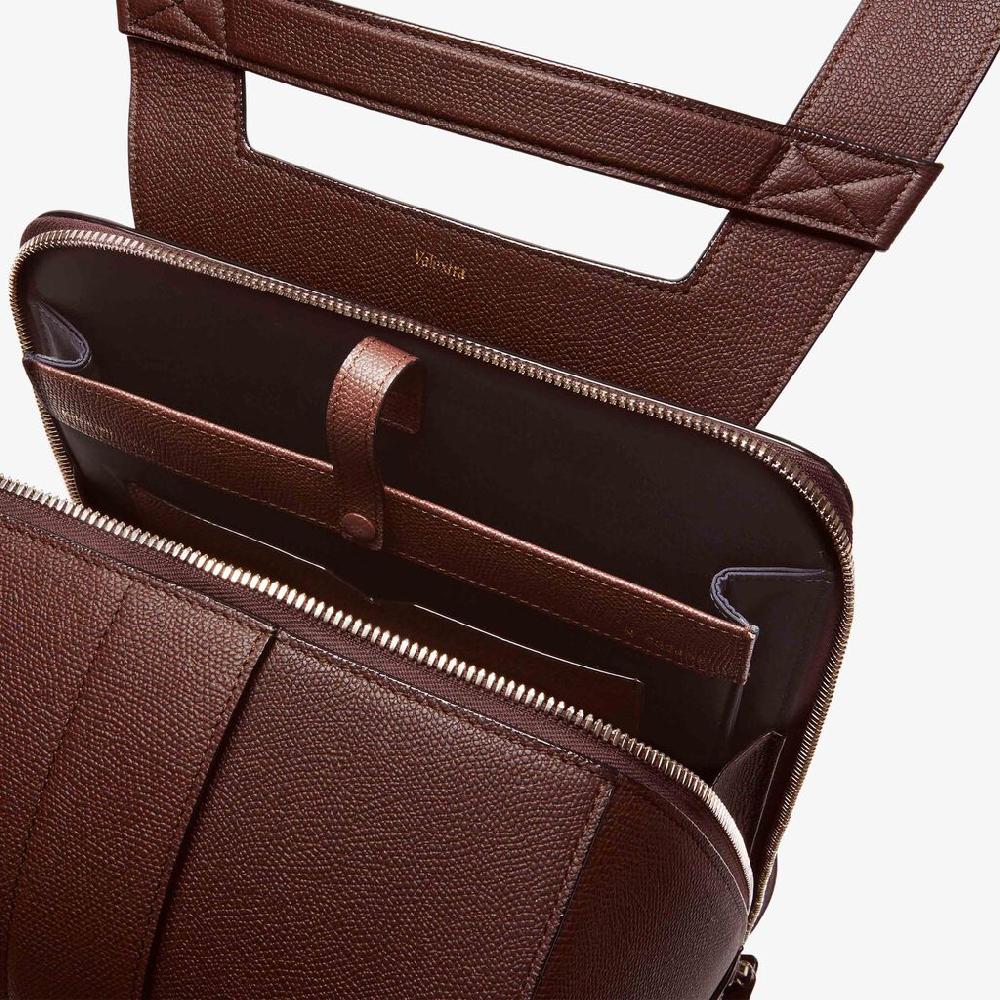 Valextra Zaino comodo ed ergonomico in Pelle Marrone | Valextra V-Line 2025
