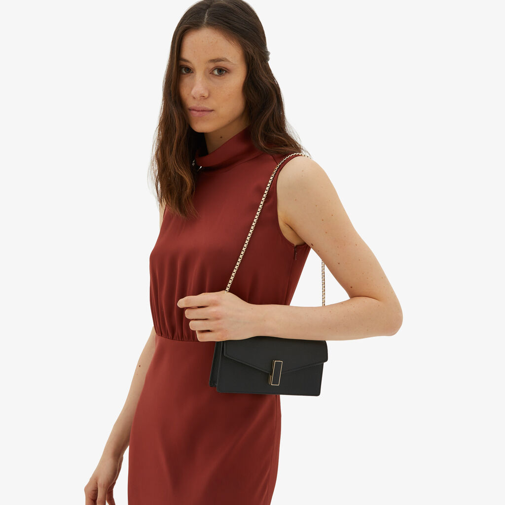 Valextra Borsa clutch semplice in Pelle Nera | Valextra Iside Affare Del Giorno