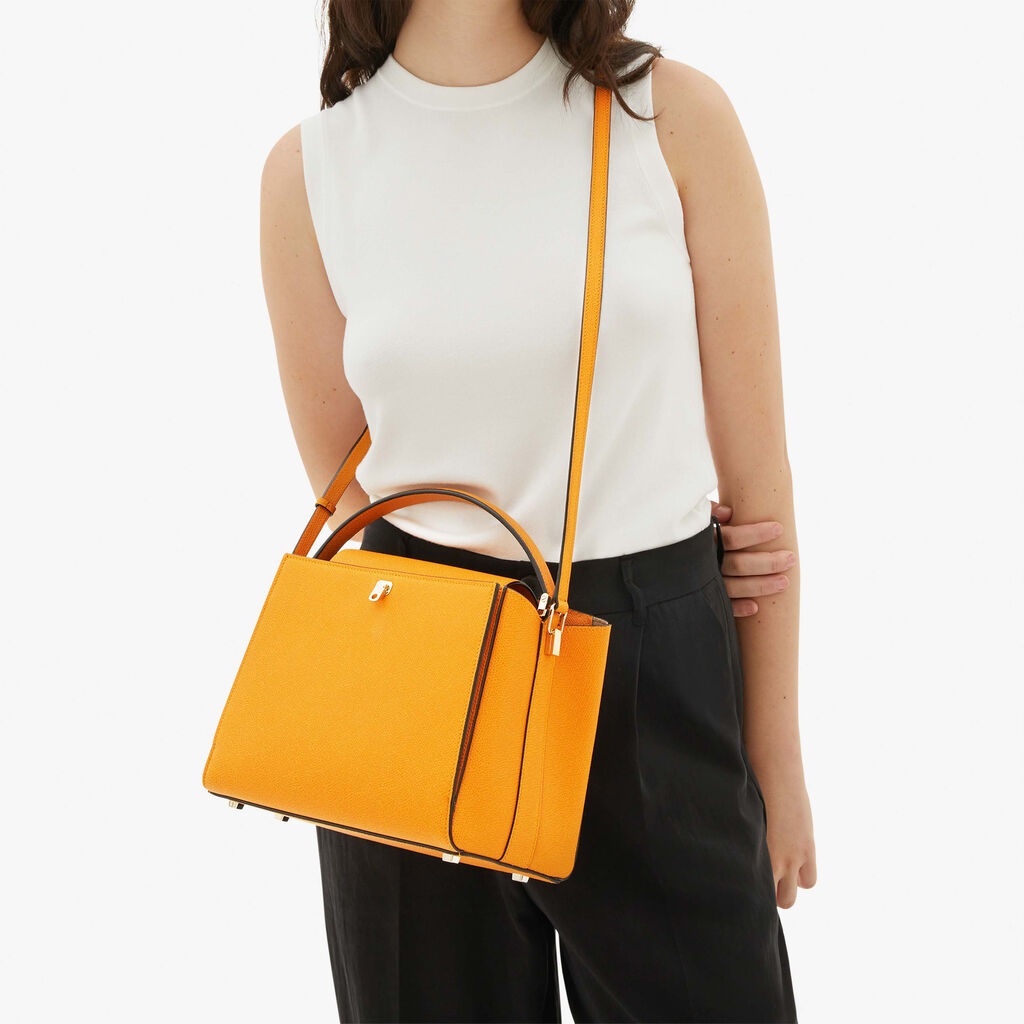 Valextra Borsa a mano elegante in Pelle Gialla | Valextra Brera Negozi Online