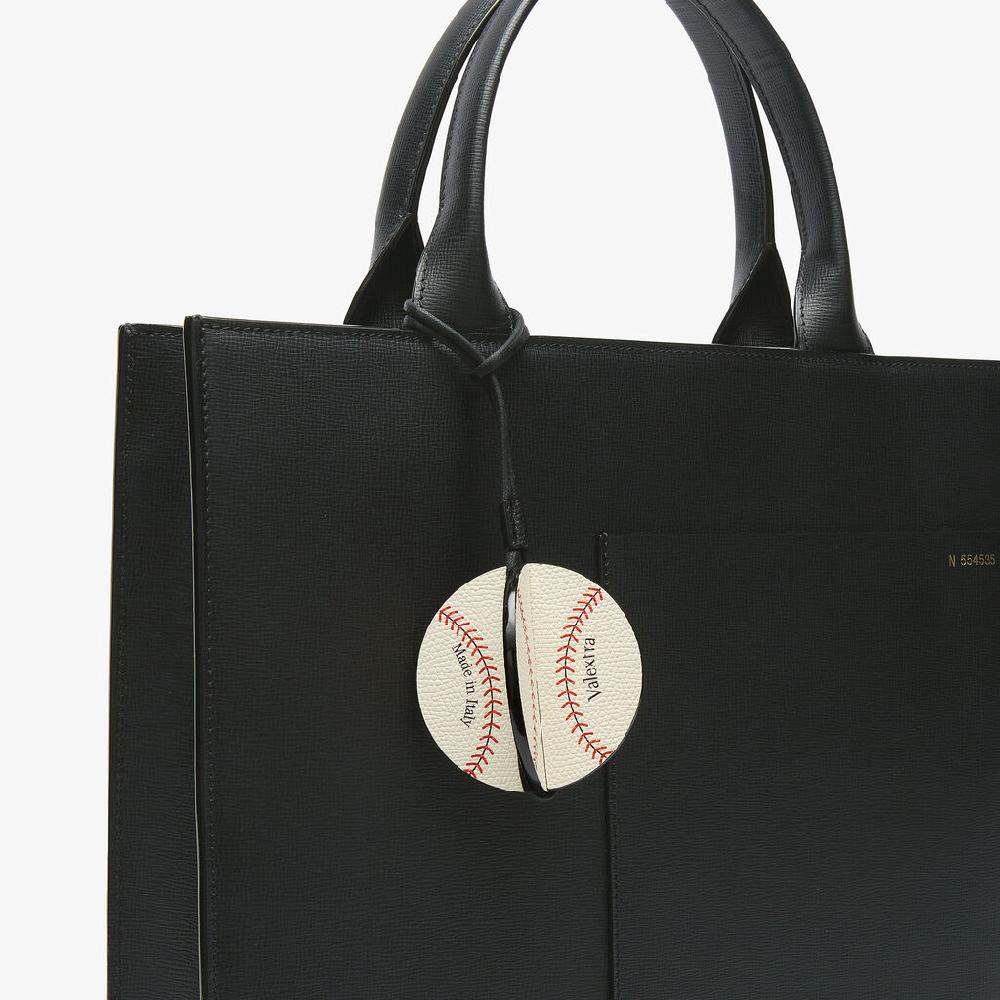 Valextra Charm palla da baseball in Pelle Bianca Rossa e Nera | Valextra Cyber Monday