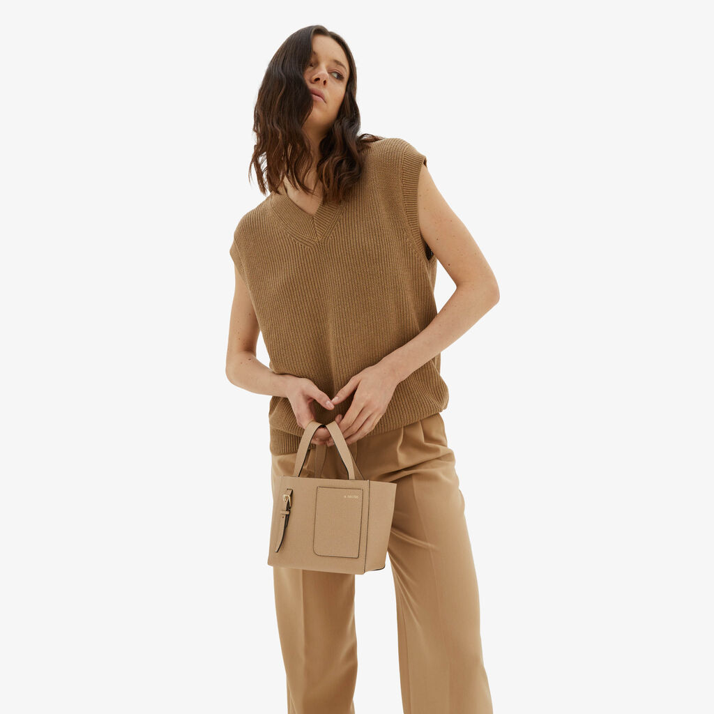 Valextra Borsa a secchiello da Donna di Lusso in Pelle Beige | Valextra Soft Smaltimento dello stoccaggio