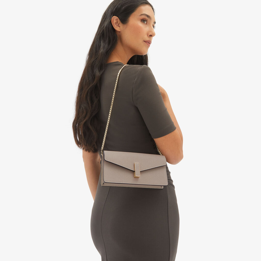 Valextra Clutch da Donna in Pelle Rosa di Lusso | Valextra Iside Officina