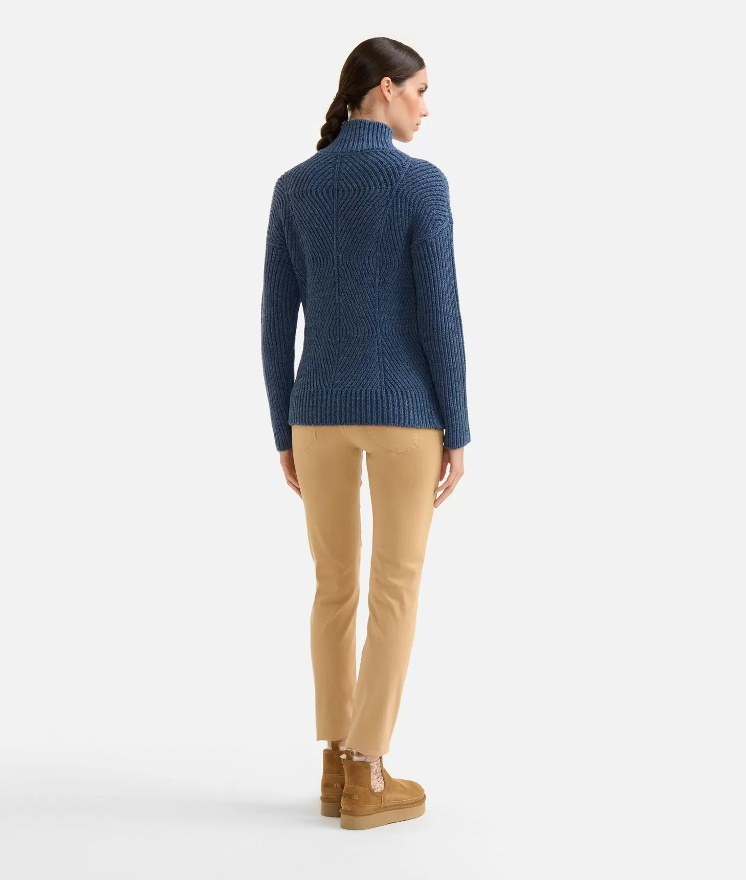 Alviero martini 1a classe Maglia a collo alto in filato misto lana vergine con patch Donnavventura Denim In Vendita