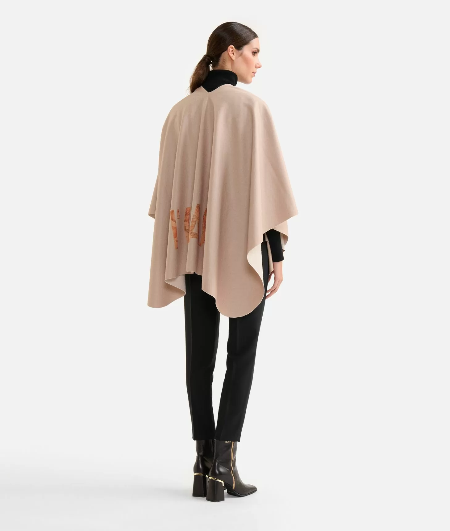 Alviero martini 1a classe Mantella in panno con logo 1ᴬ Classe Panna Nuova
