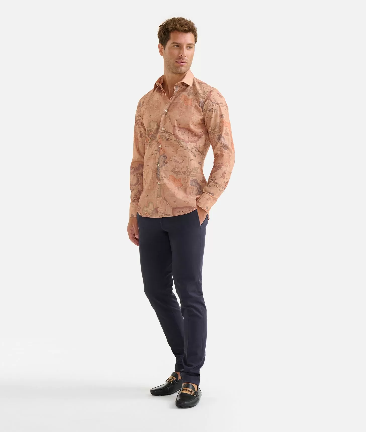 Alviero martini 1a classe Camicia slim con stampa Geo Classic